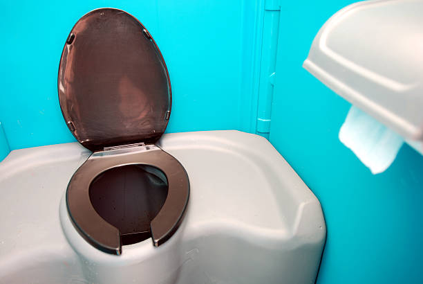 Best Porta potty delivery and setup  in Muscle Shos, AL
